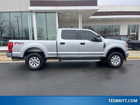 Used 2022 Ford F250 XL w/ STX Appearance Package image 9