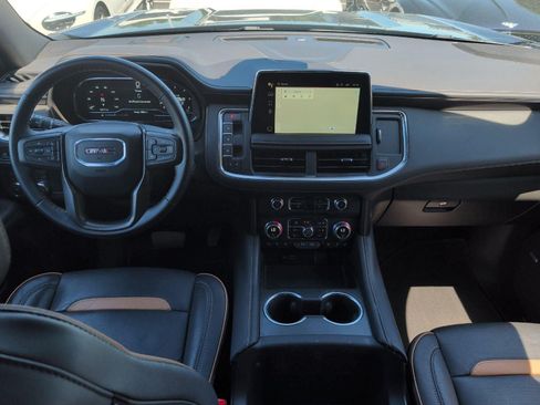 Used 2024 GMC Yukon AT4 AWD/4WD image 35
