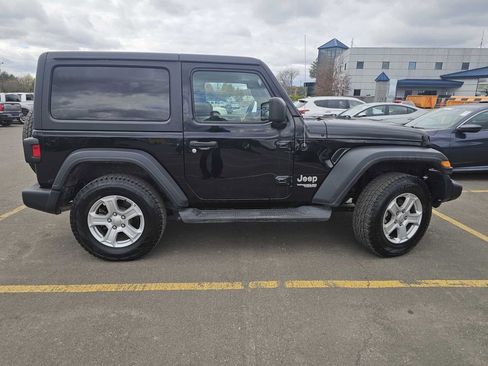 Used 2019 Jeep Wrangler Sport image 1