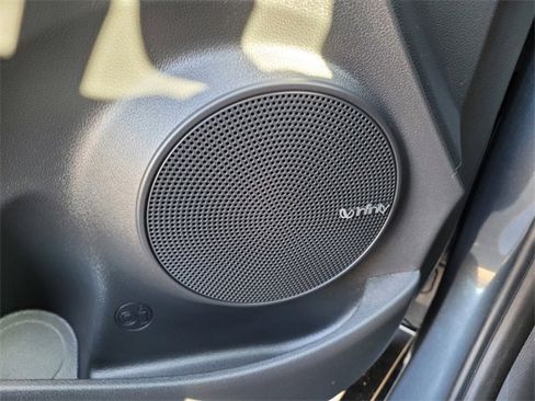 Used 2020 Hyundai Kona Ultimate image 13