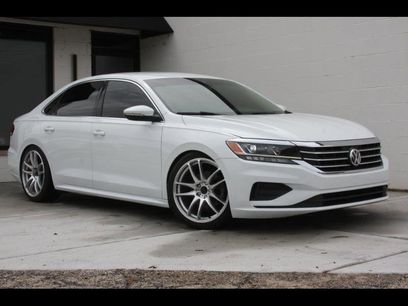 Used 2020 Volkswagen Passat 2.0T SE
