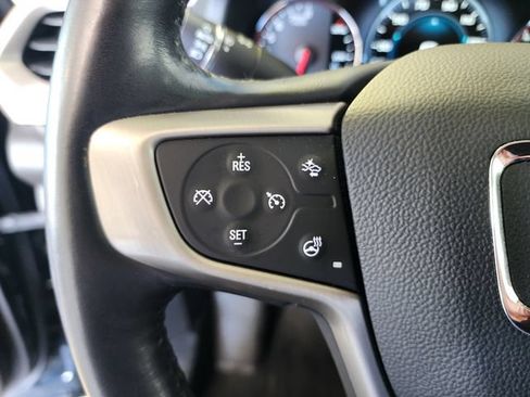 Used 2019 GMC Acadia Denali w/ Technology Package FWD image 26