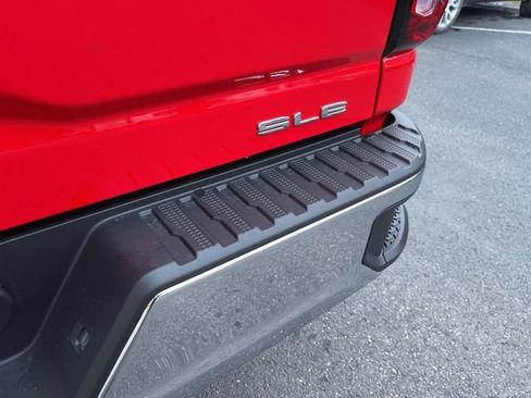 New 2026 GMC Sierra 2500 SLE w/ SLE Value Package; AWD/4WD image 14