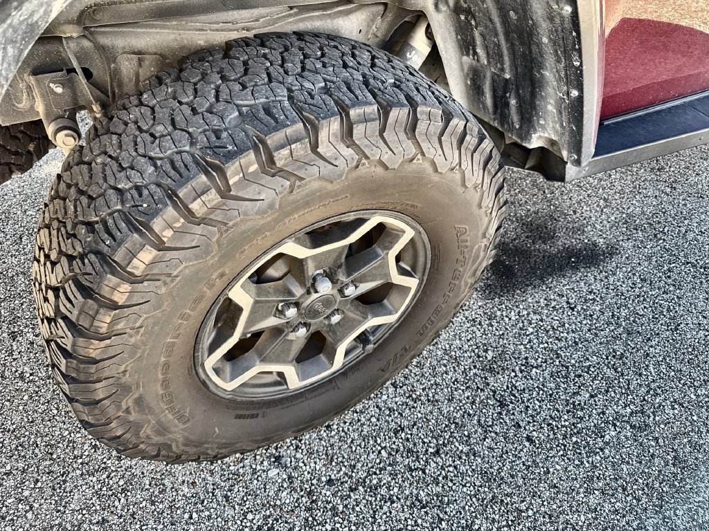 Used 2021 Jeep Gladiator Rubicon AWD/4WD image 9