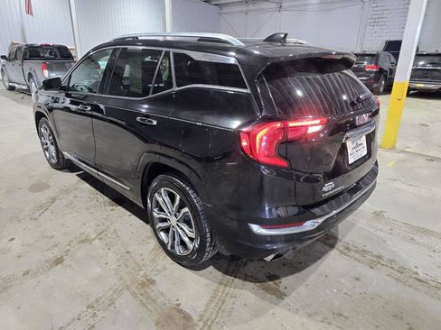 Used 2019 GMC Terrain Denali w/ Advanced Safety Package AWD/4WD image 7