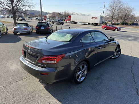 Used 2010 Lexus IS 250C Base 2dr Convertible 6A image 6
