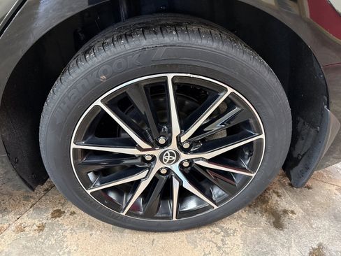 Used 2023 Toyota Camry SE FWD image 6