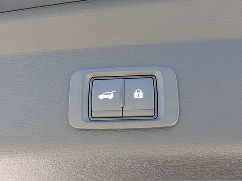 New 2026 Mitsubishi Outlander SE FWD image 14