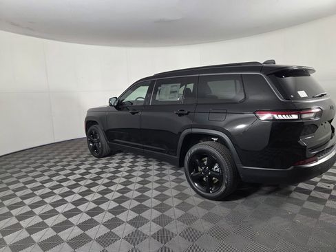 New 2026 Jeep Grand Cherokee L Limited RWD image 6