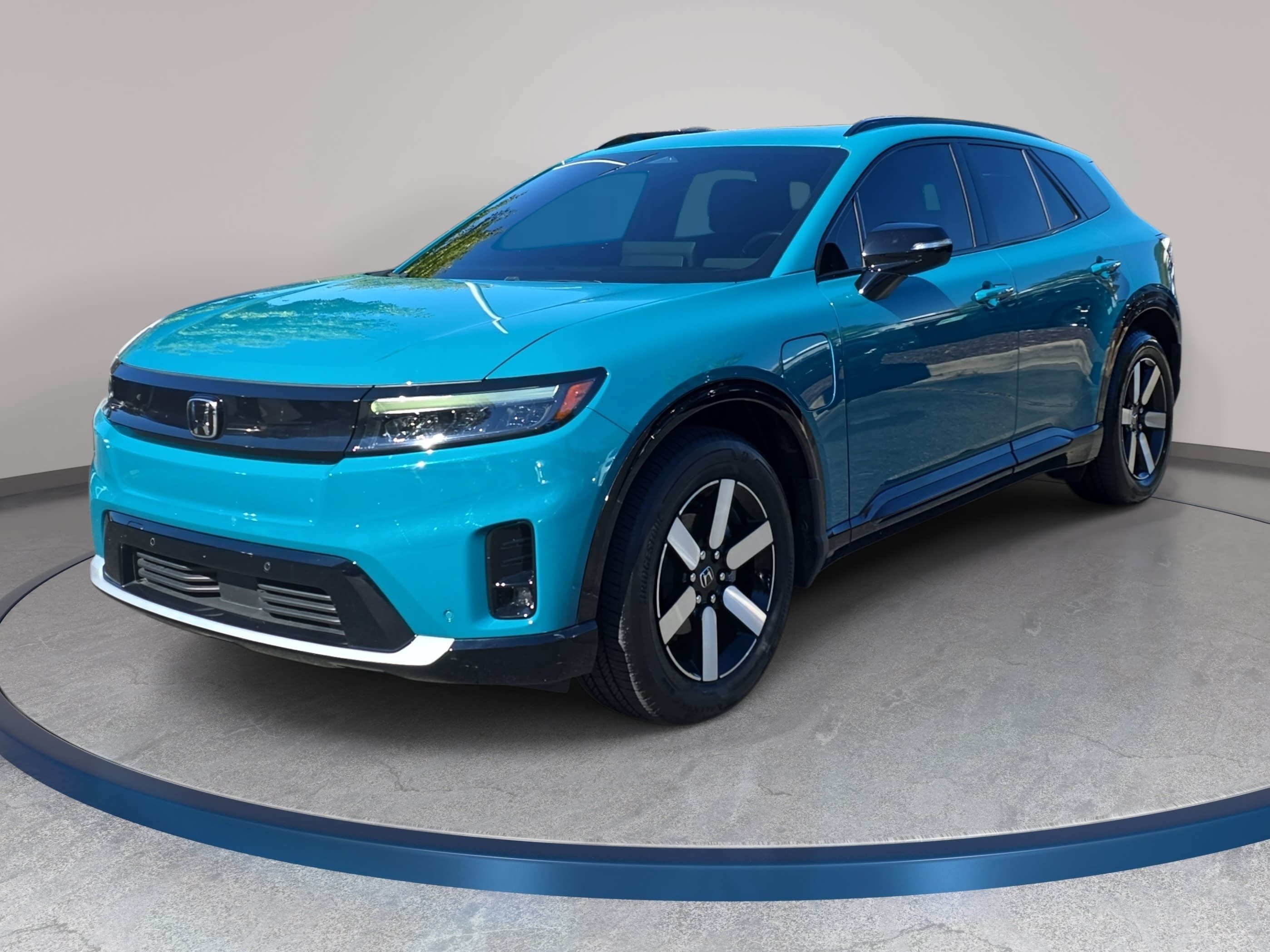 Used 2024 Honda Prologue Touring image 1