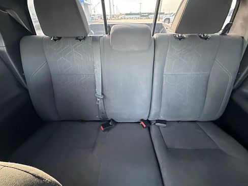 Used 2019 Toyota Tacoma TRD Sport image 24