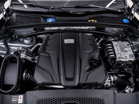 New 2026 Porsche Macan S image 29