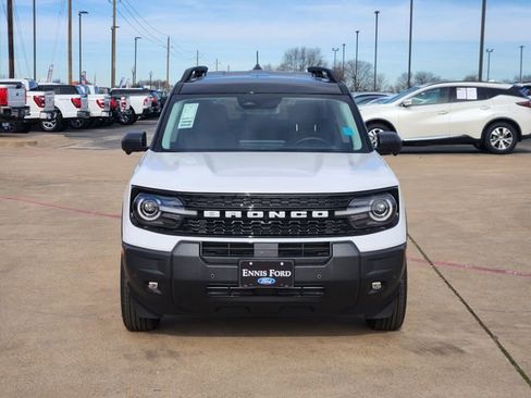 New 2025 Ford Bronco Sport Outer Banks w/ Outer Banks Tech Package+ image 2