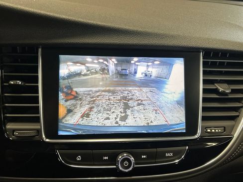 Used 2019 Buick Encore Essence w/ Experience Buick Package AWD/4WD image 26