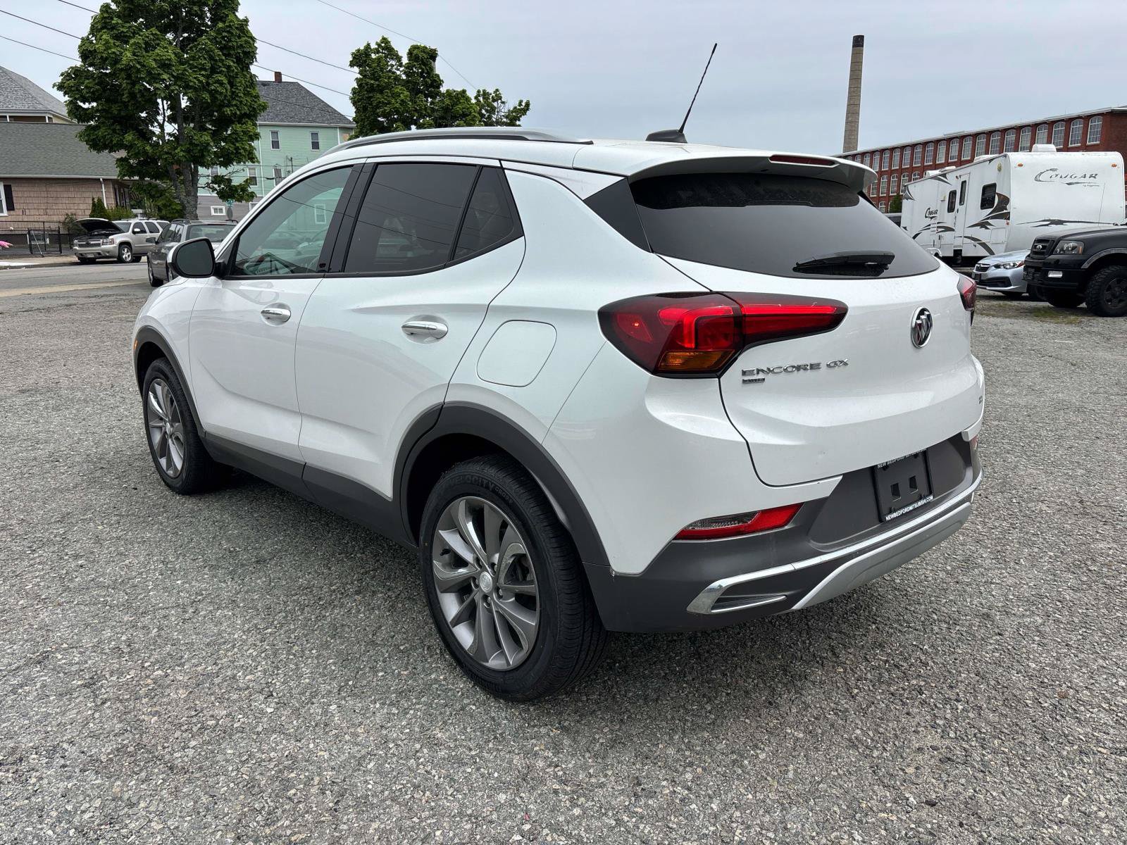 Used 2022 Buick Encore GX Essence w/ Experience Buick Package AWD/4WD image 7