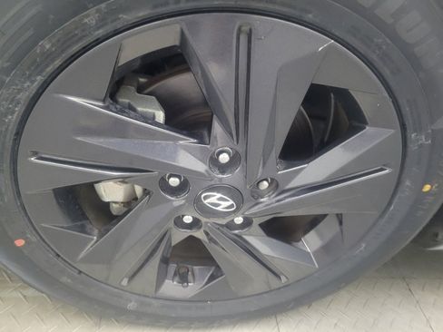 Used 2022 Hyundai Elantra SEL w/ Convenience Package FWD image 31