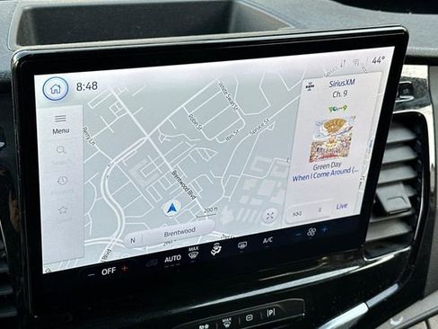 Used 2024 Ford Transit 350 XLT image 17