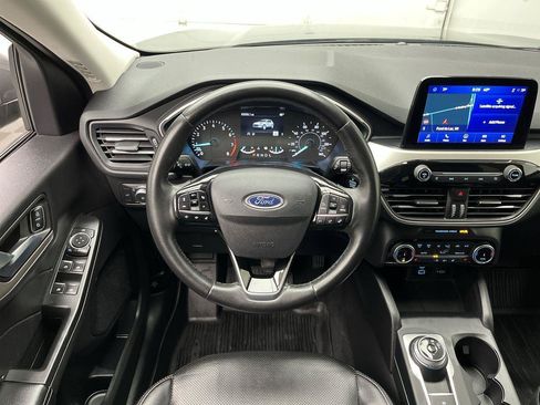 Used 2022 Ford Escape SEL AWD/4WD image 14