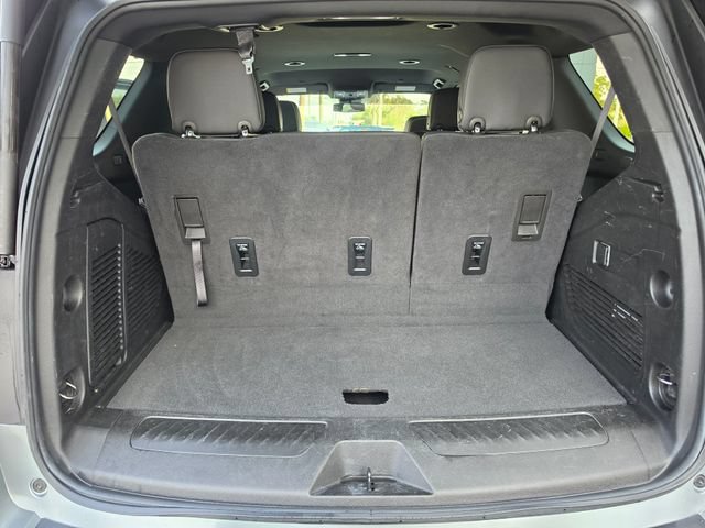 Used 2024 GMC Yukon SLT RWD image 29