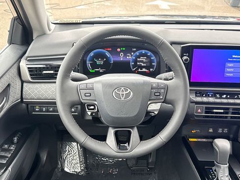 Used 2026 Toyota Camry XSE image 12