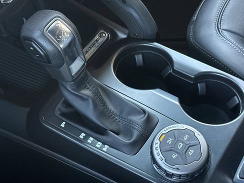 New 2026 Ford Bronco Badlands AWD/4WD image 22