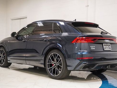 Used 2023 Audi Q8 Prestige w/ Prestige Package image 33