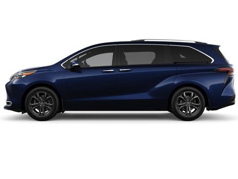 New 2025 Toyota Sienna Platinum image 25