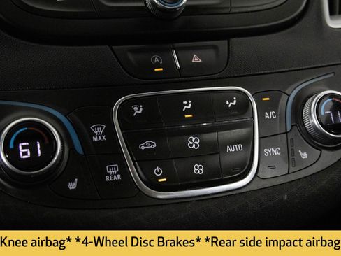 Used 2023 Chevrolet Malibu LT image 27