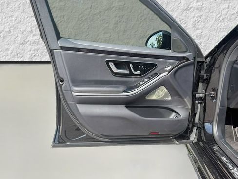 Used 2023 Mercedes-Benz S 580 4MATIC Sedan image 21