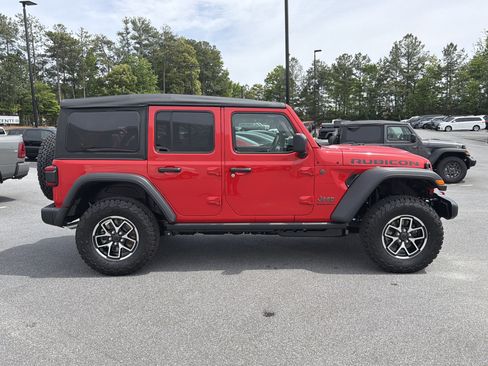 New 2026 Jeep Wrangler Unlimited Rubicon AWD/4WD image 9