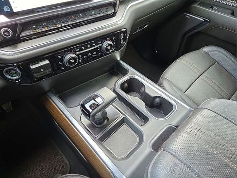 Certified 2024 Chevrolet Silverado 1500 High Country image 25