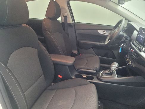Used 2022 Kia Forte LXS image 21