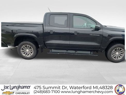Used 2023 Chevrolet Colorado LT w/ LT Convenience Package II image 4