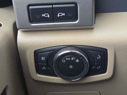 Used 2019 Ford F150 Lariat w/ Equipment Group 502A Luxury image 16