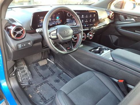 Certified 2024 Chevrolet Blazer EV RS AWD/4WD image 3