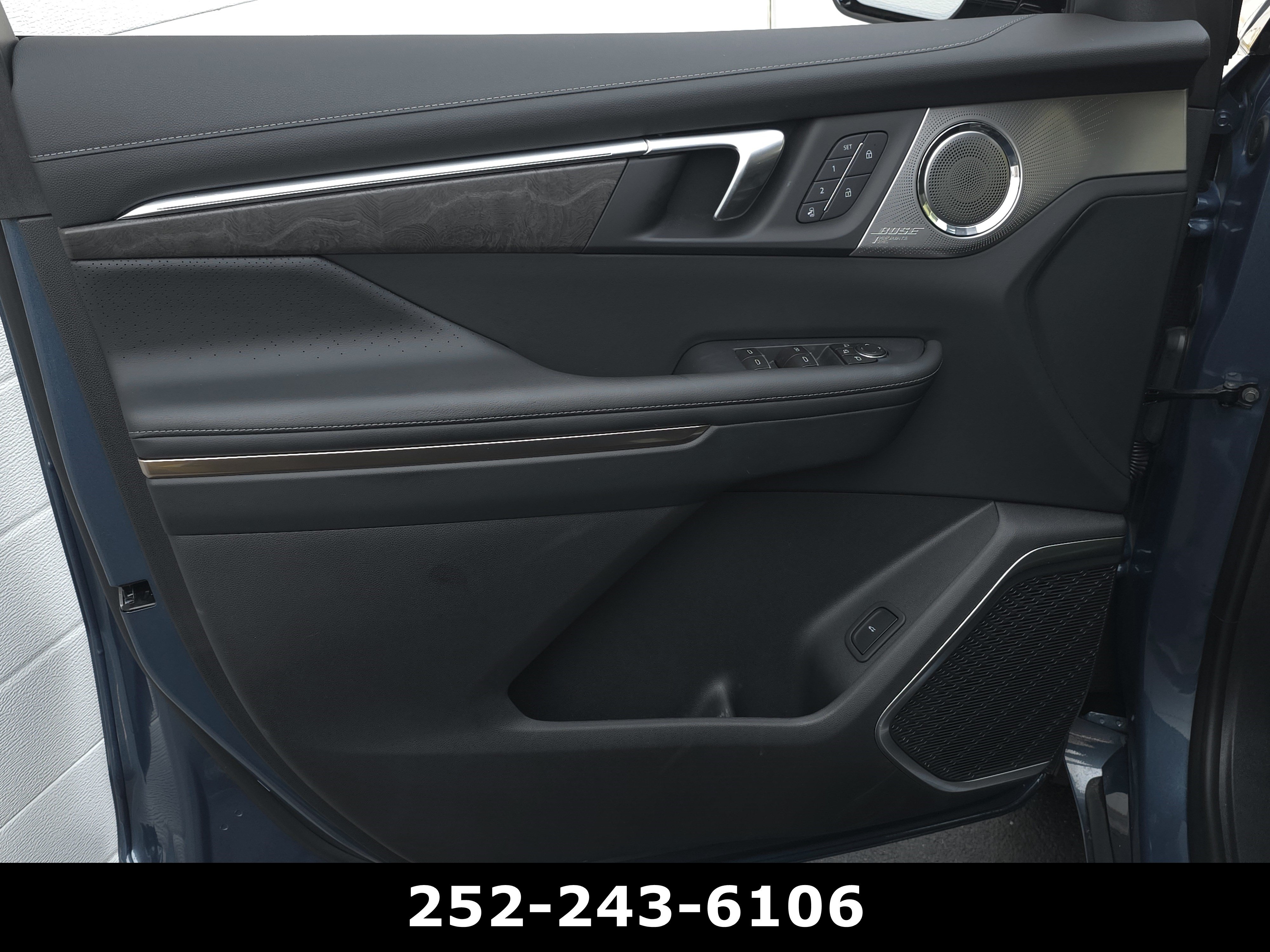 Used 2026 Buick Enclave Avenir w/ Super Cruise Package FWD image 31