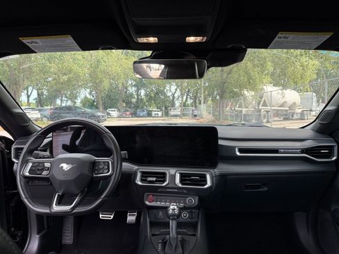 Used 2024 Ford Mustang Premium image 27