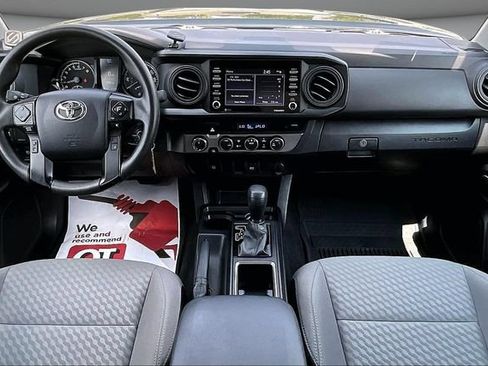 Used 2022 Toyota Tacoma SR AWD/4WD image 8