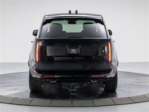 New 2026 Land Rover Range Rover SV AWD/4WD image 4
