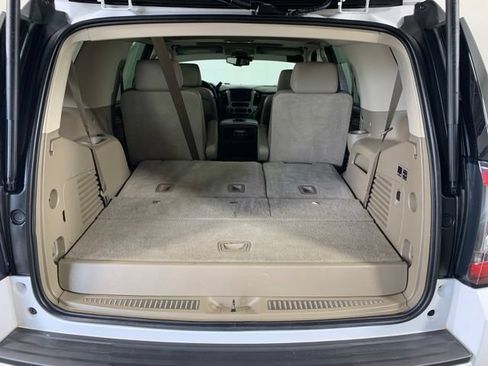 Used 2016 GMC Yukon SLT AWD/4WD image 28