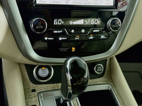 Used 2021 Nissan Murano SL w/ SL Moonroof Package AWD/4WD image 10