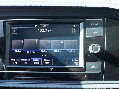 Used 2021 Volkswagen Jetta SE w/ SE Cold Weather Package image 47