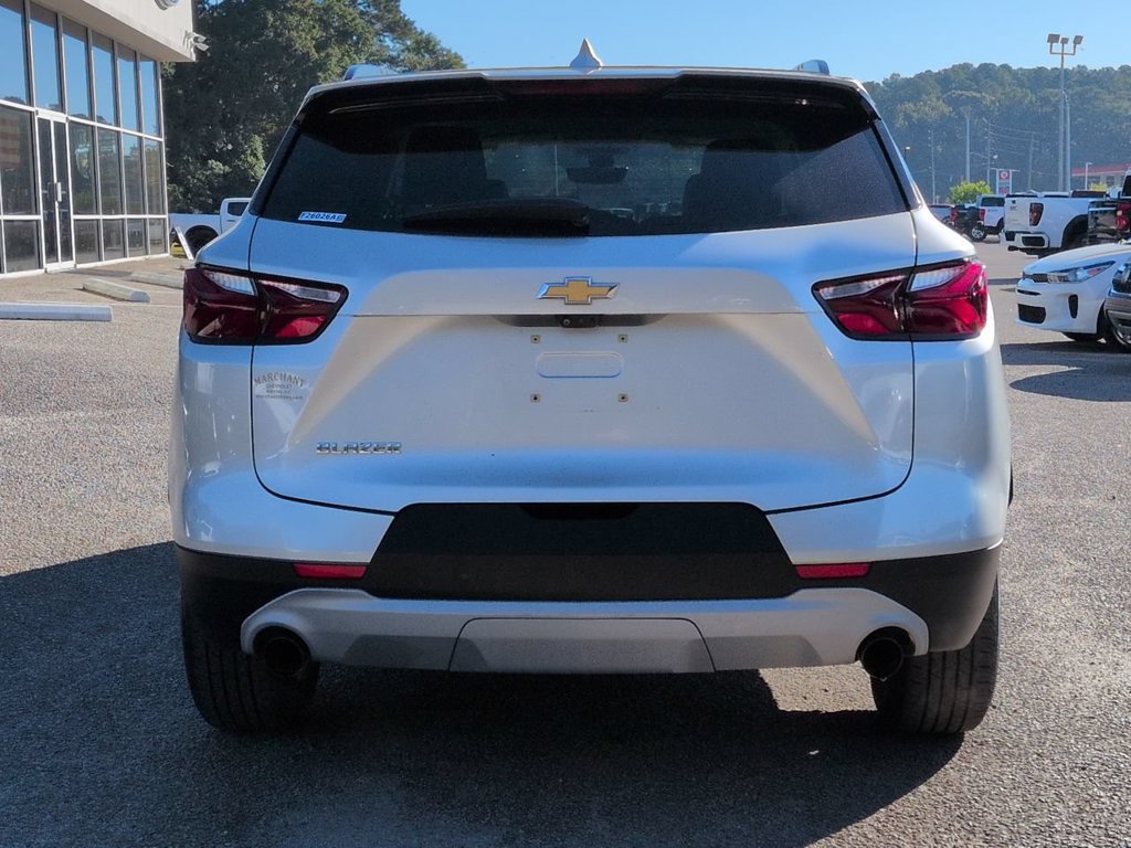 Used 2019 Chevrolet Blazer LT w/ Sound & Technology Package FWD image 5