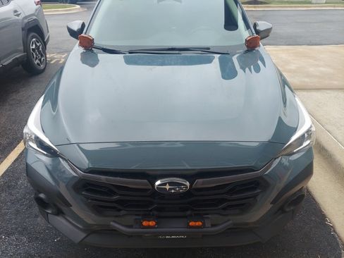 Used 2024 Subaru Crosstrek 2.0i Premium AWD/4WD image 5
