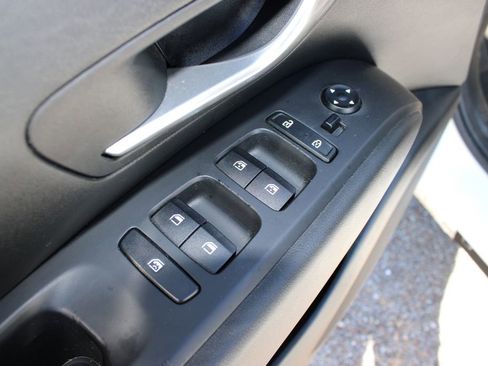 Used 2022 Hyundai Santa Cruz SEL Premium image 12