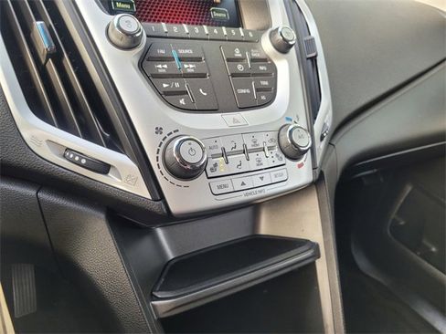 Used 2017 GMC Terrain SLT image 22