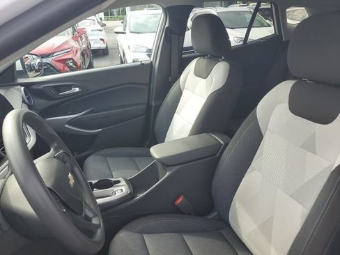 Certified 2024 Chevrolet Trax LS w/ LS Convenience Package FWD image 15
