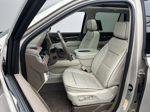 Certified 2021 GMC Yukon Denali w/ Denali Ultimate Package image 12