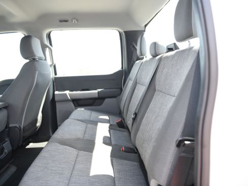 Used 2024 Ford F250 XL w/ STX Appearance Package AWD/4WD image 12