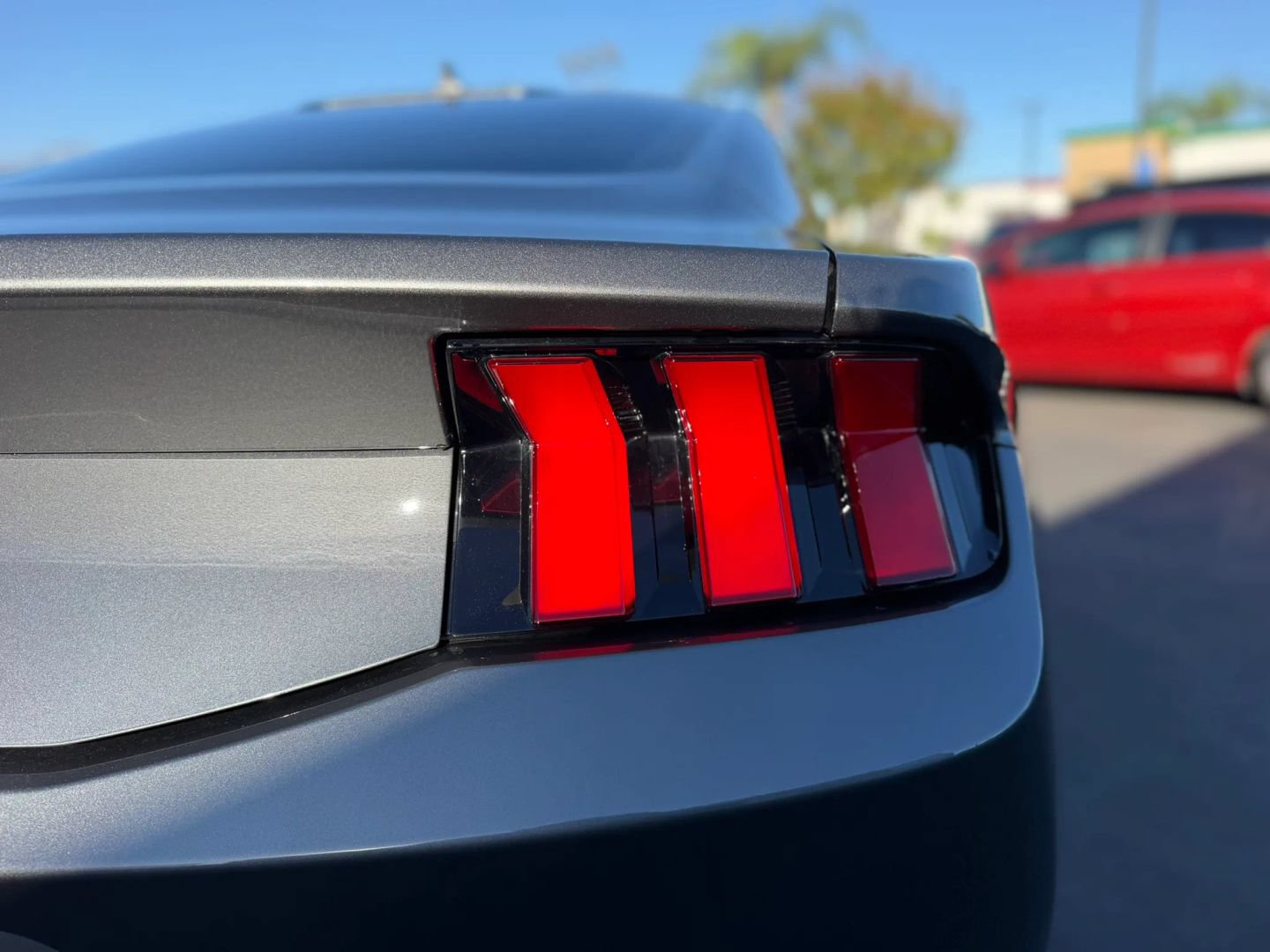 Used 2024 Ford Mustang GT Premium RWD image 13